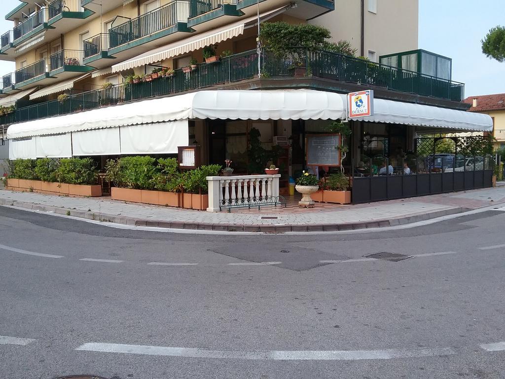 Casa Marialuigia - Appartamenti Solo Per Famiglie Lido di Jesolo Zewnętrze zdjęcie